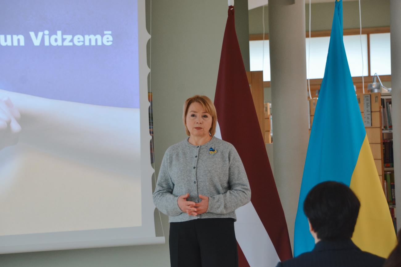 Finansē Eiropas Savienība / Finansējumu nodrošina Eiropas Savienība Patvēruma, migrācijas un integrācijas fonds.  Par “Nevalstisko organizāciju pasākumi Ukrainas civiliedzīvotāju atbalstam” projekta saturu atbild nodibinājums “Valmieras novada fonds”.